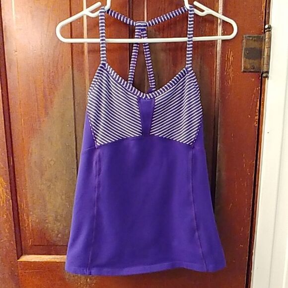 2/$20 Athleta Purple Workout Tank w/ Shelf Bra - Picture 1 of 8